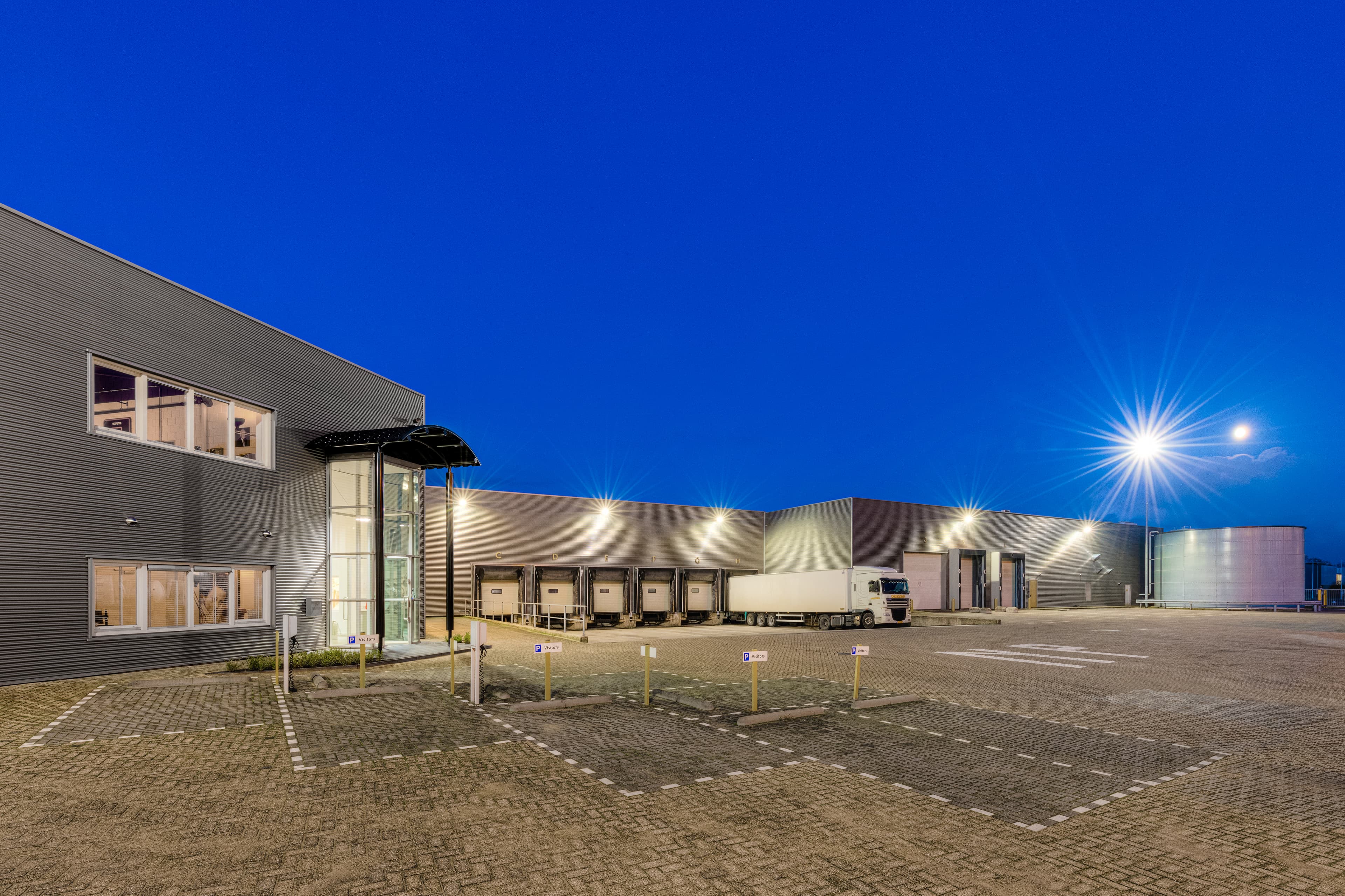 Het bedrijfspand van de Driessen Group in Deurne